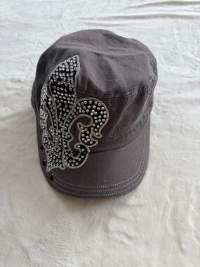 Gray Women's Fleur-de-Lis Studded  Cap
